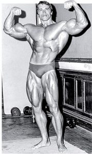 Arnold Schwarzeneggar Body Building